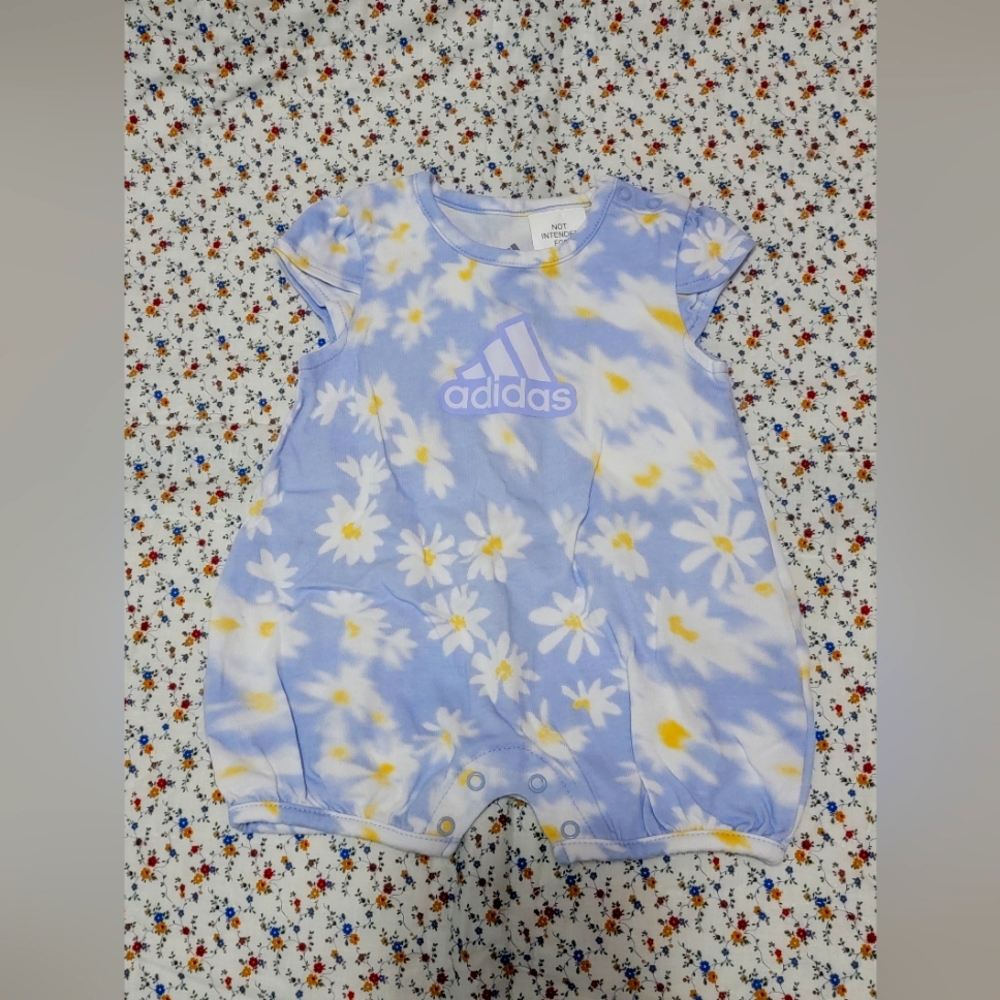Infant ADIDAS Daisy Onesie